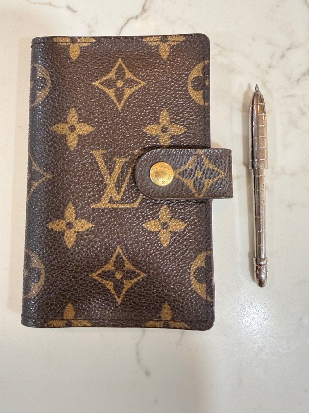Louis Vuitton Monogram Canvas Agenda Cover in Brown and Gold with LV mini pen